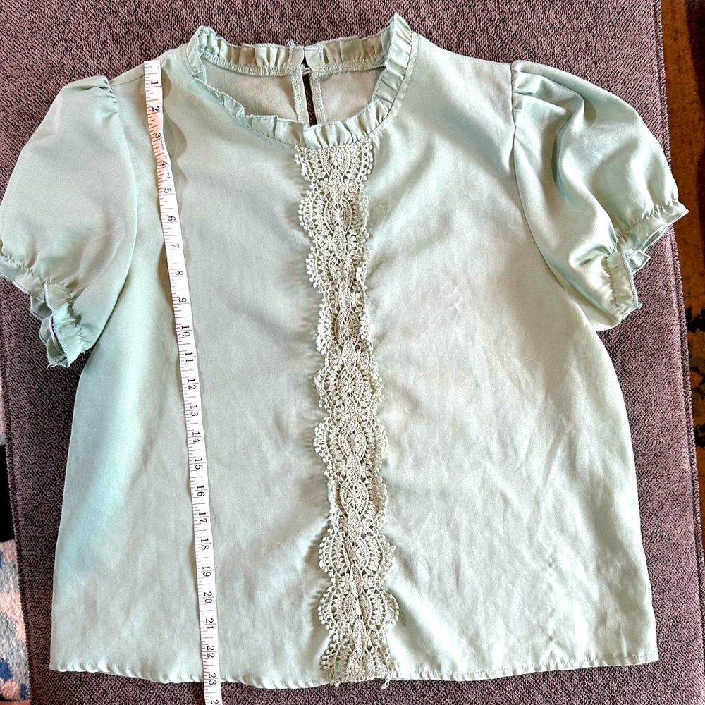 Mint green lightweight xl top